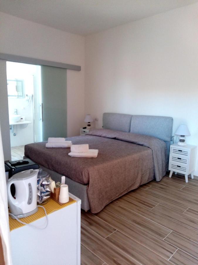 Flamingo Guest House- Rooms Olbia Buitenkant foto